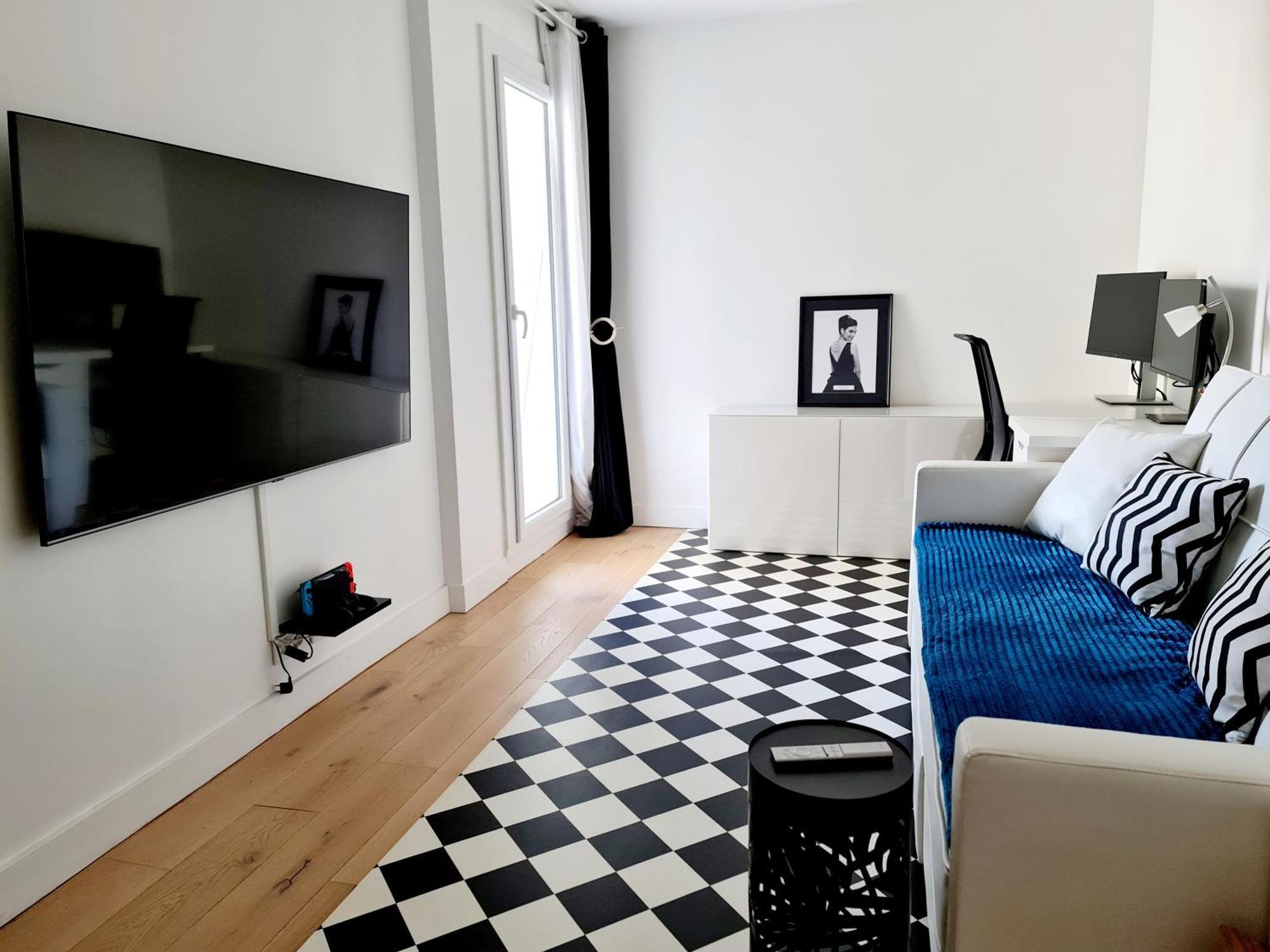 Chambre, Salle De Bain Et Salon Prive - Paris La Defense ピュトー エクステリア 写真
